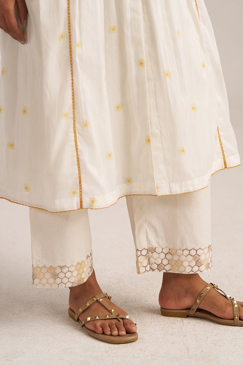 Cream Honey Bees Co-ord Set