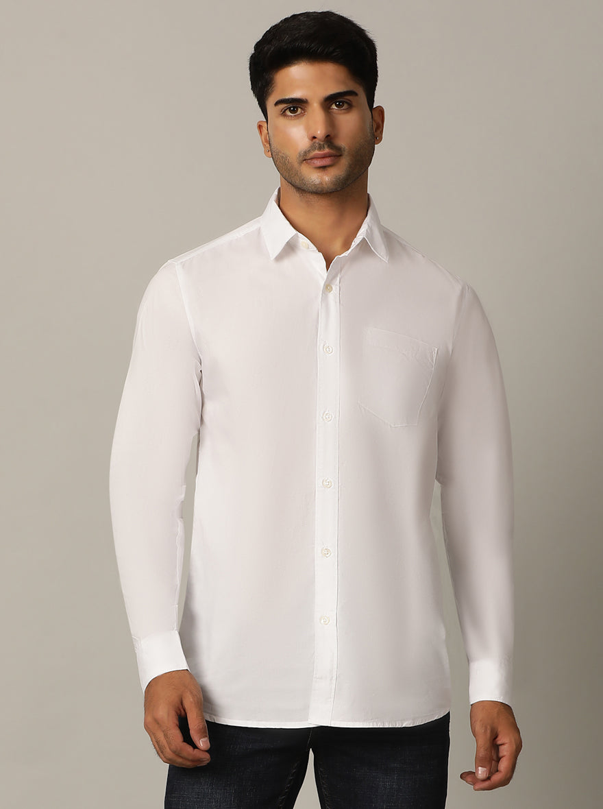 White Solid Slim Fit Casual Shirt | pehervi