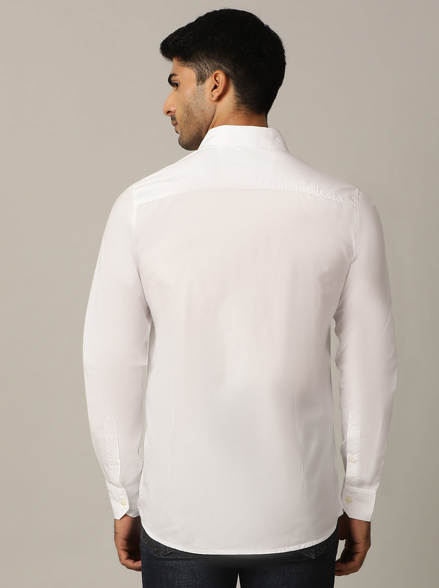 White Solid Slim Fit Casual Shirt | pehervi