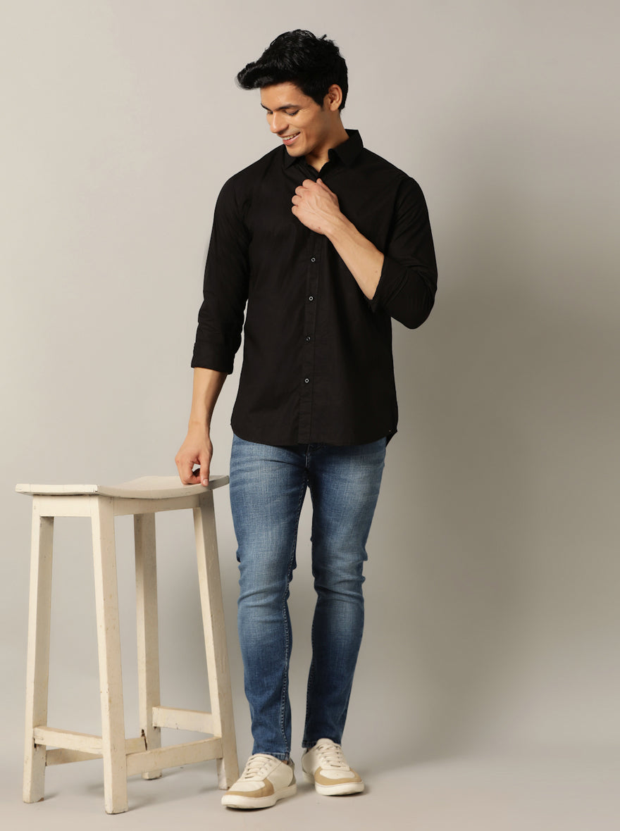Black Solid Slim Fit Casual Shirt | pehervi