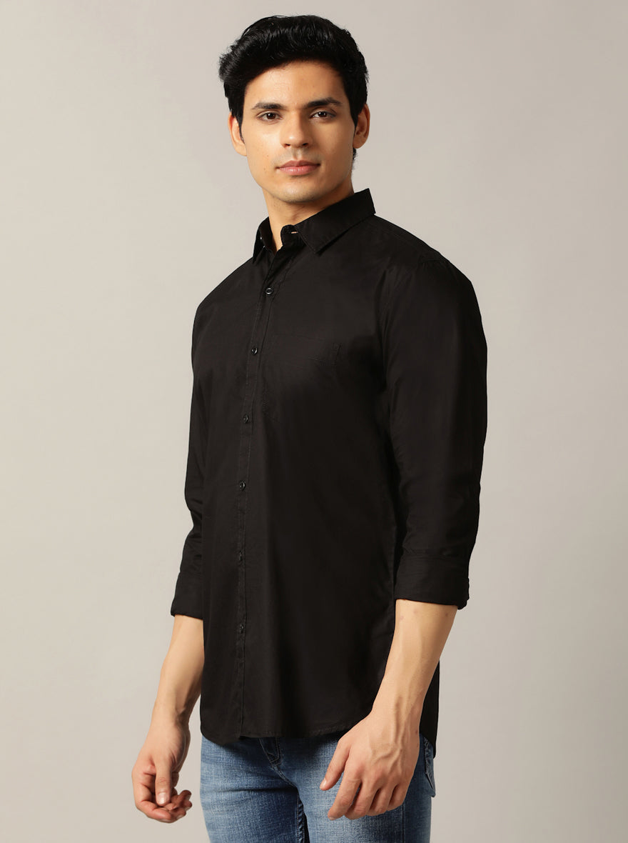 Black Solid Slim Fit Casual Shirt | pehervi
