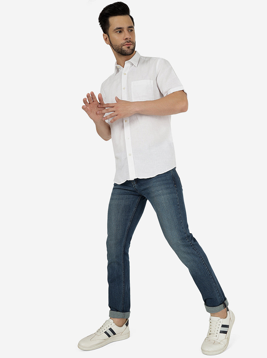 White Solid Slim Fit Semi Casual Shirt | Pehervi