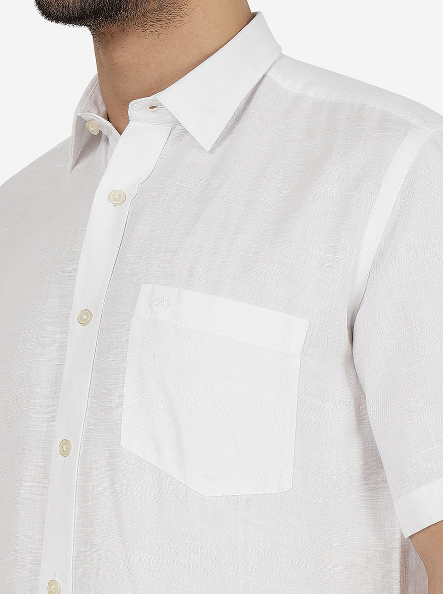 White Solid Slim Fit Semi Casual Shirt | Pehervi