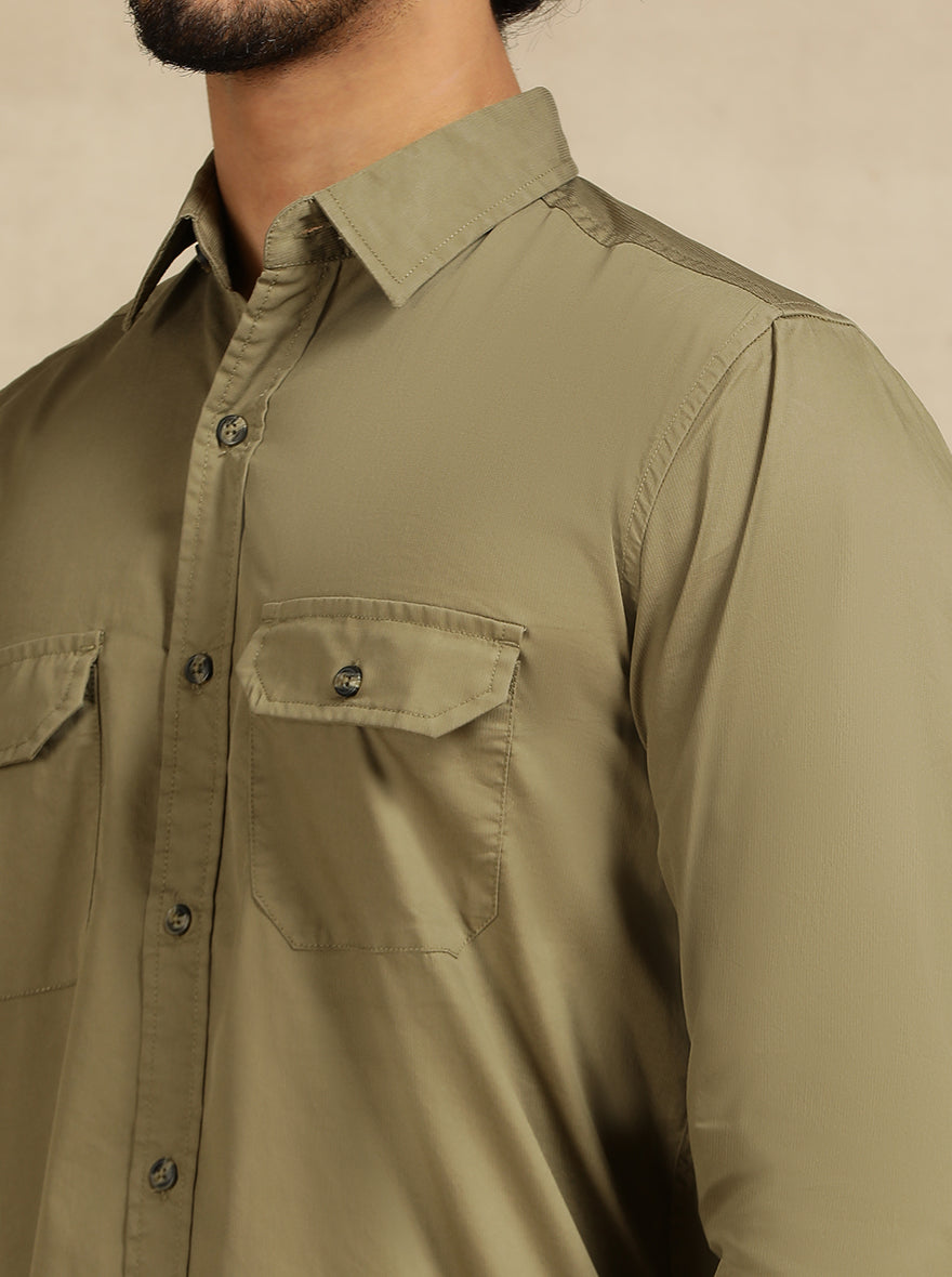 Olive Green Solid Slim Fit Casual Shirt | pehervi