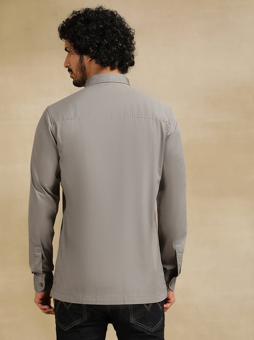 Light Grey Solid Slim Fit Casual Shirt | pehervi