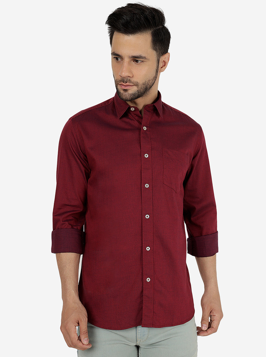 Maroon Solid Slim Fit Semi Casual Shirt | Pehervi