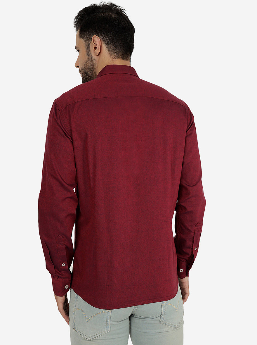 Maroon Solid Slim Fit Semi Casual Shirt | Pehervi