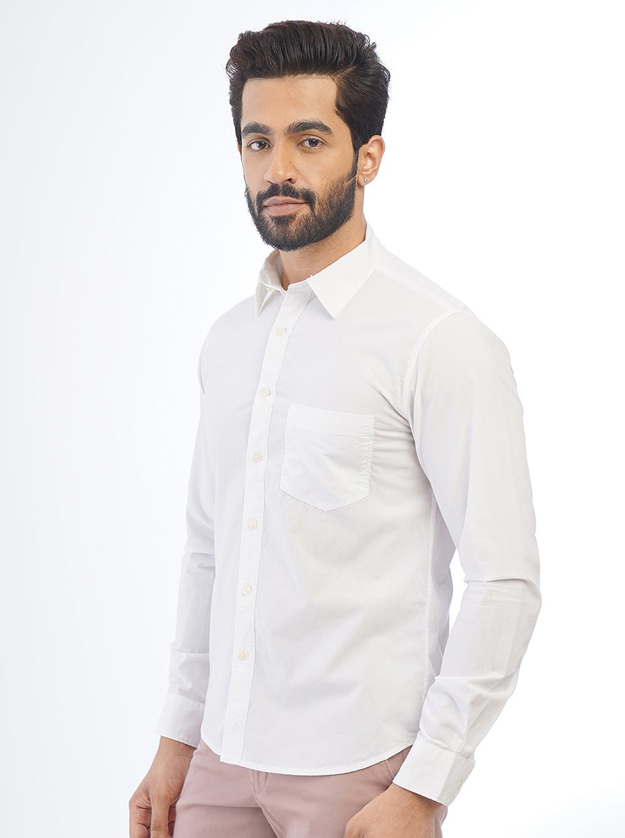 White Solid Slim Fit Casual Shirt | pehervi