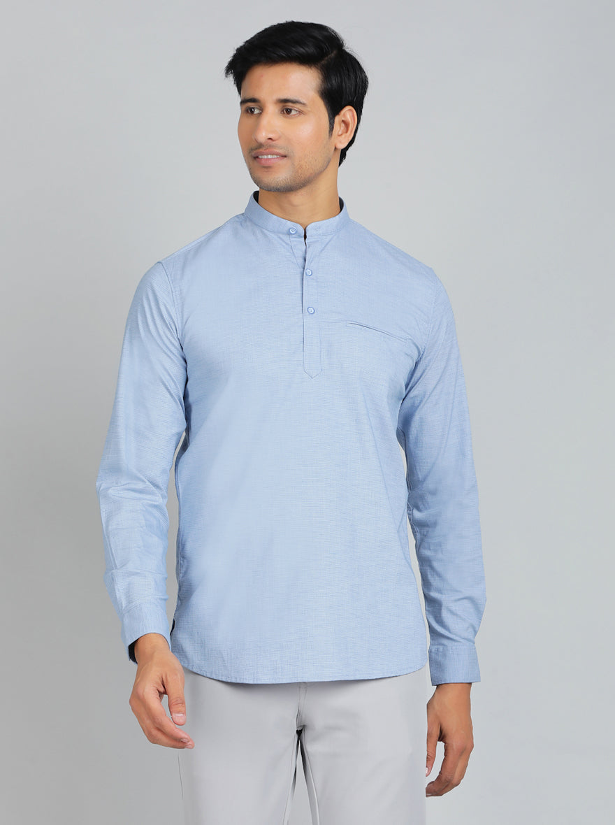 Blue Solid Slim Fit Casual Shirt | pehervi
