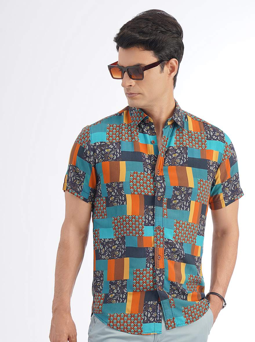 Multicolor Printed Slim Fit Casual Shirt | pehervi