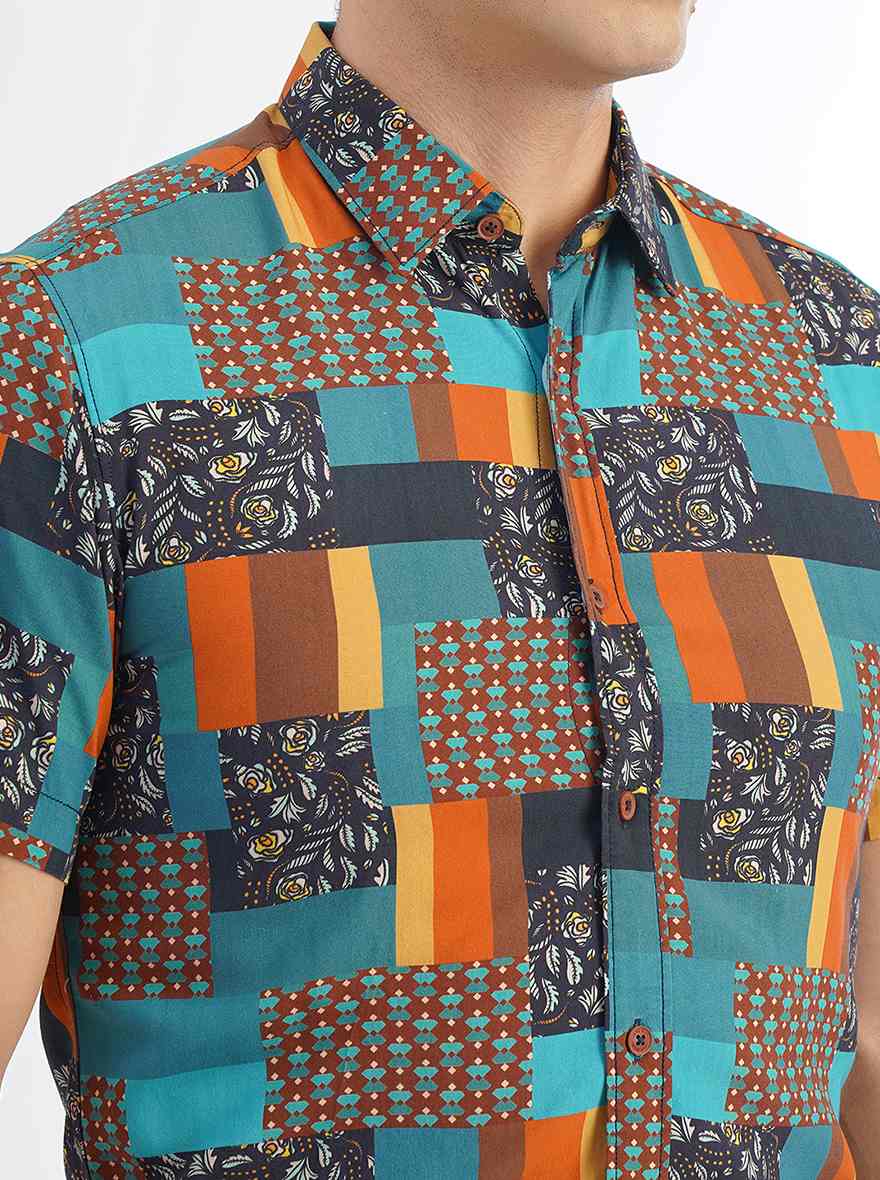 Multicolor Printed Slim Fit Casual Shirt | pehervi