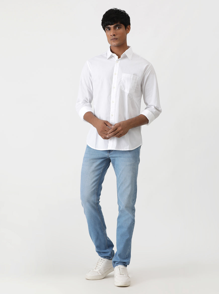 White Solid Slim Fit Casual Shirt | pehervi