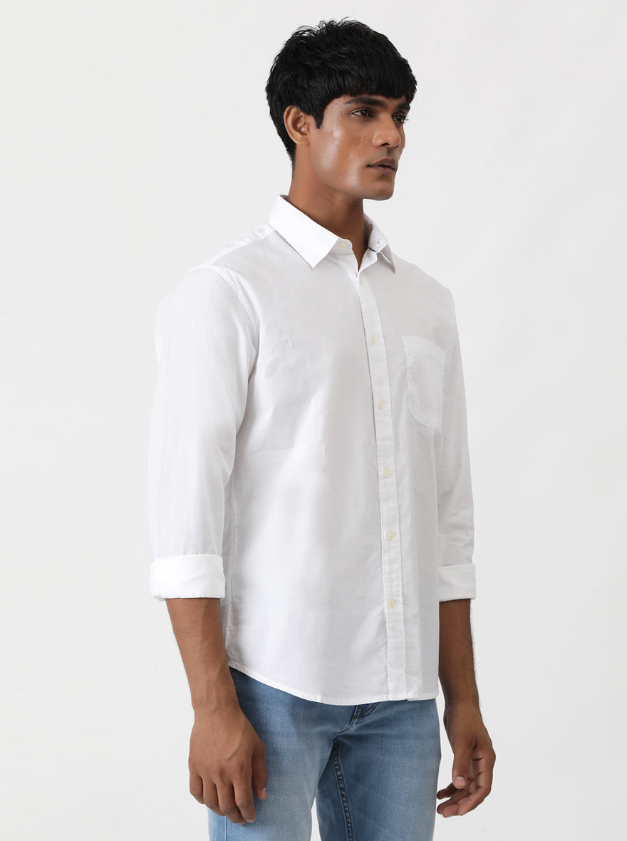 White Solid Slim Fit Casual Shirt | pehervi