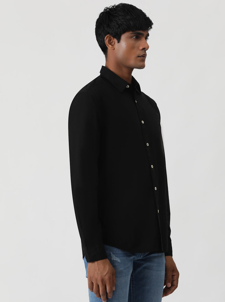 Black Solid Slim Fit Casual Shirt | pehervi