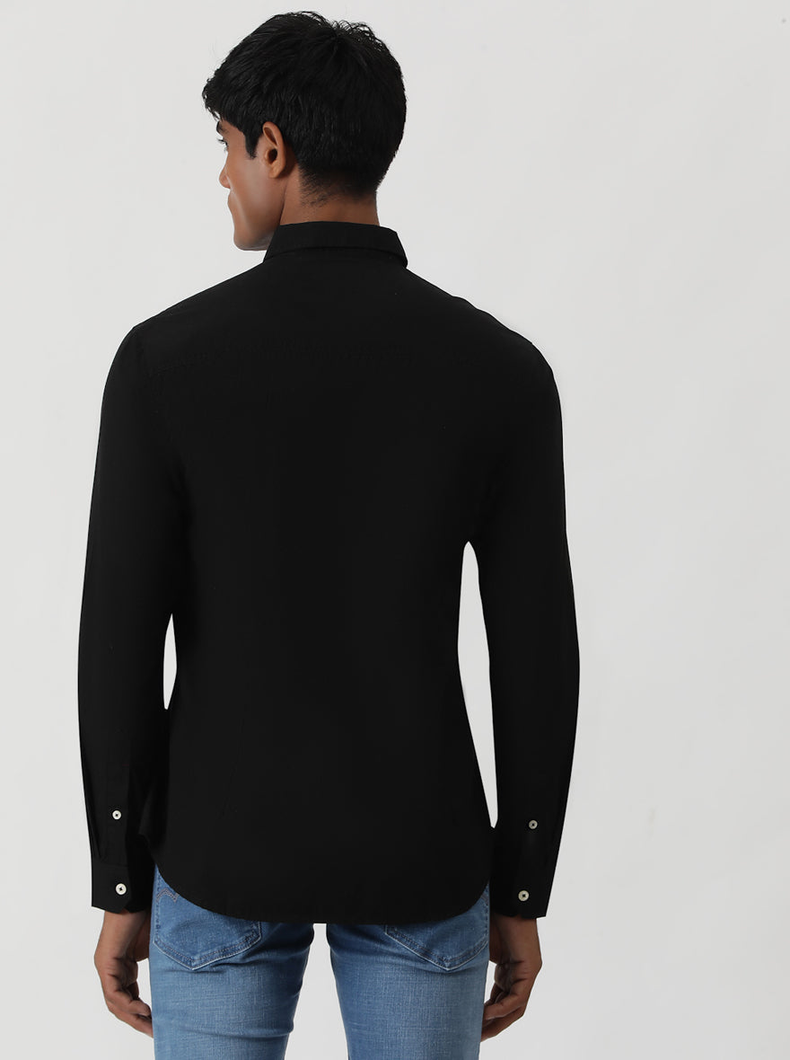 Black Solid Slim Fit Casual Shirt | pehervi