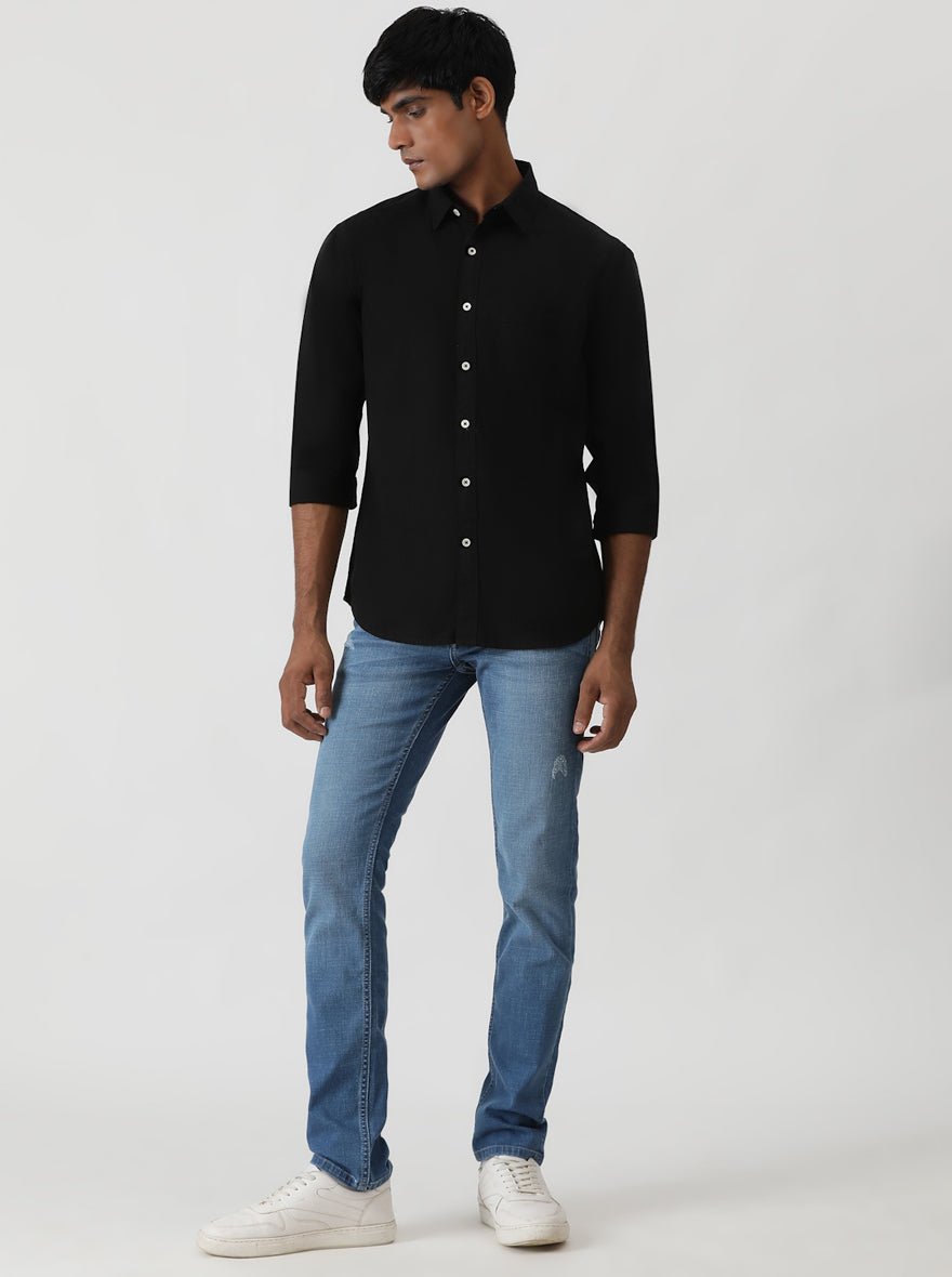Black Solid Slim Fit Casual Shirt | pehervi