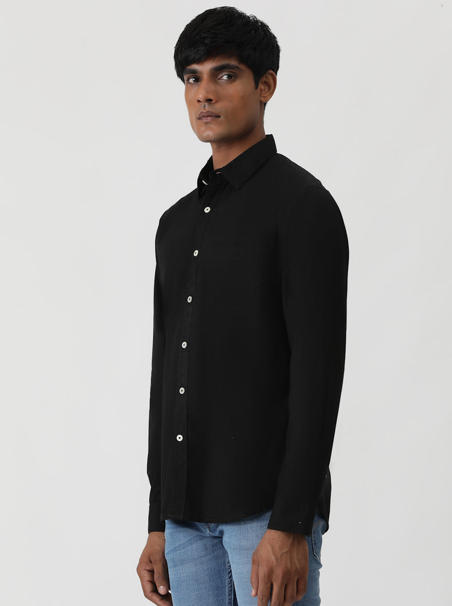 Black Solid Slim Fit Casual Shirt | pehervi