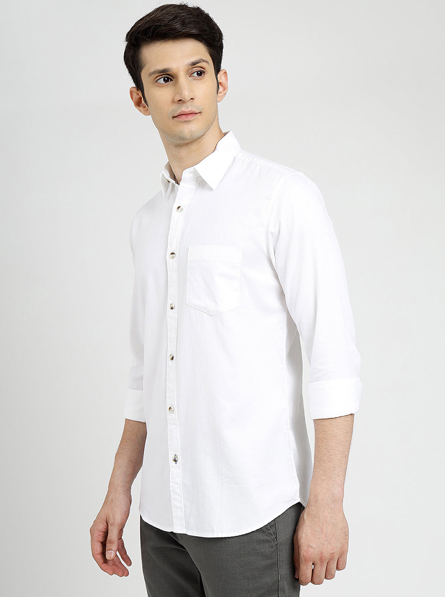 White Solid Slim Fit Casual Shirt | pehervi