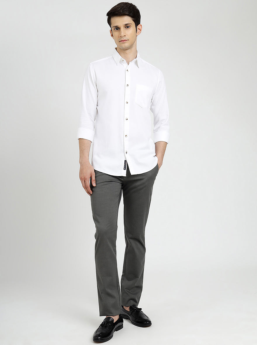White Solid Slim Fit Casual Shirt | pehervi
