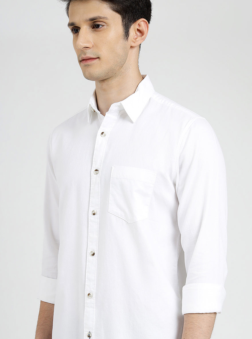 White Solid Slim Fit Casual Shirt | pehervi
