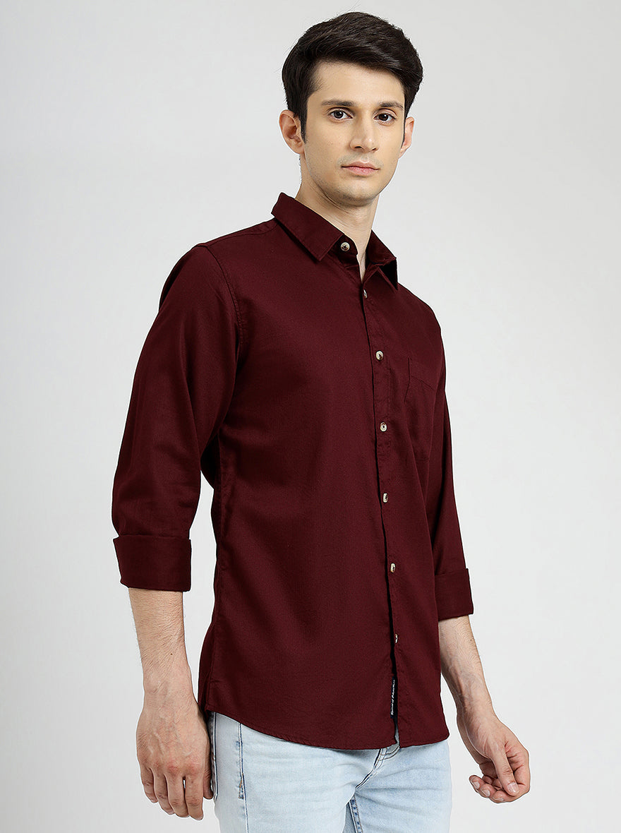 Wine Solid Slim Fit Casual Shirt | pehervi