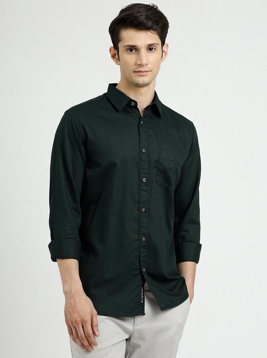 Bottle Green Solid Slim Fit Casual Shirt | pehervi