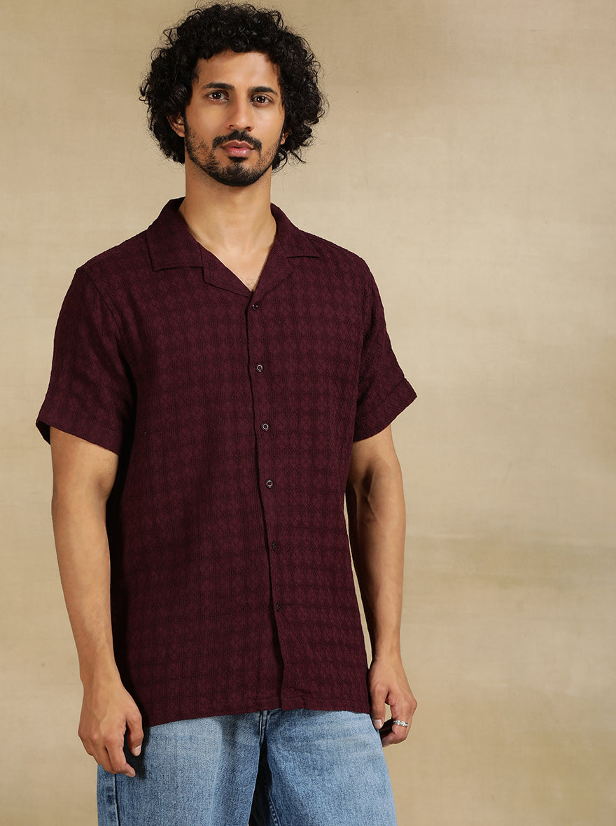 Maroon Solid Slim Fit Casual Shirt | pehervi