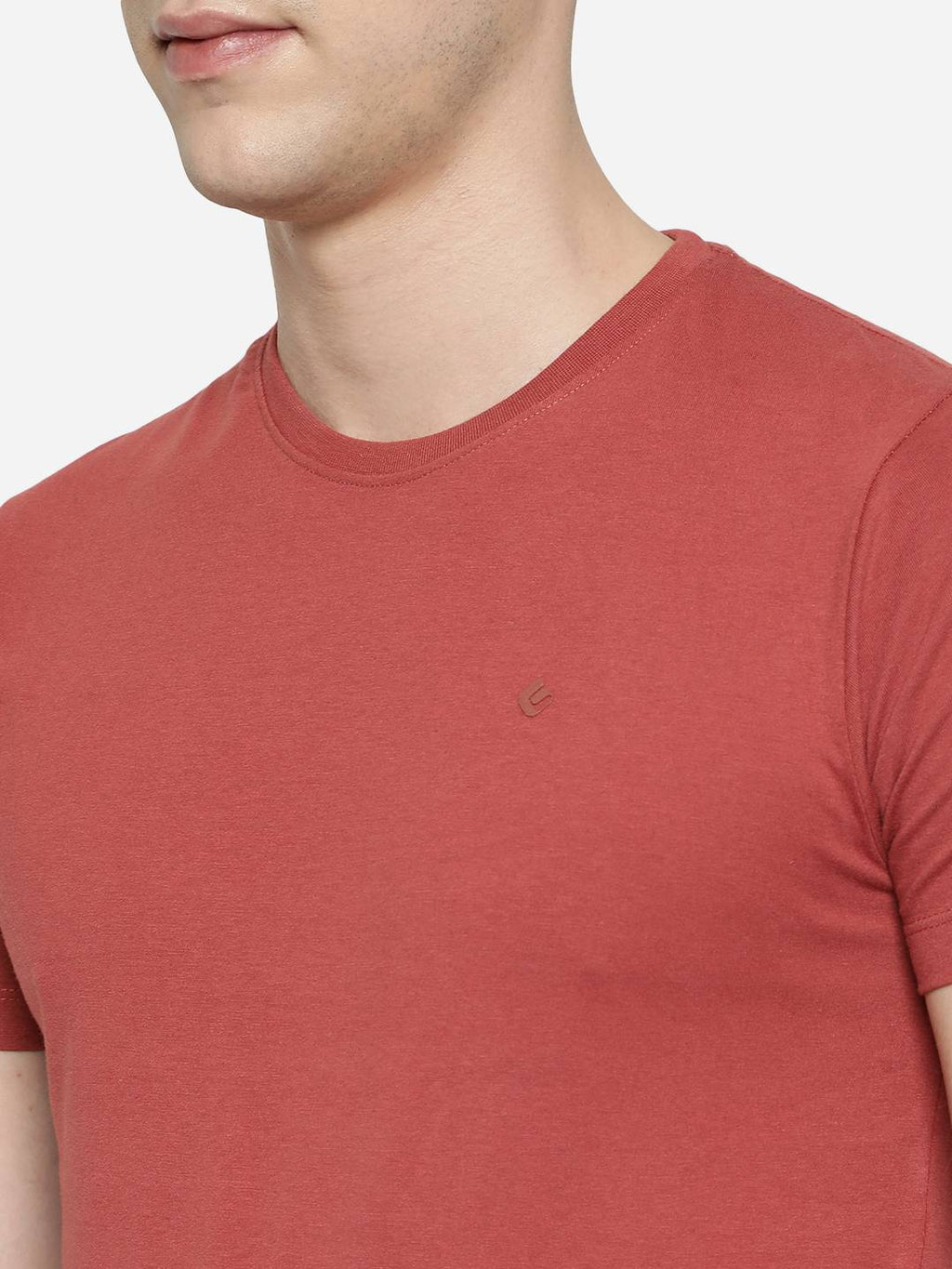 Red Solid Slim Fit T-Shirt | pehervi