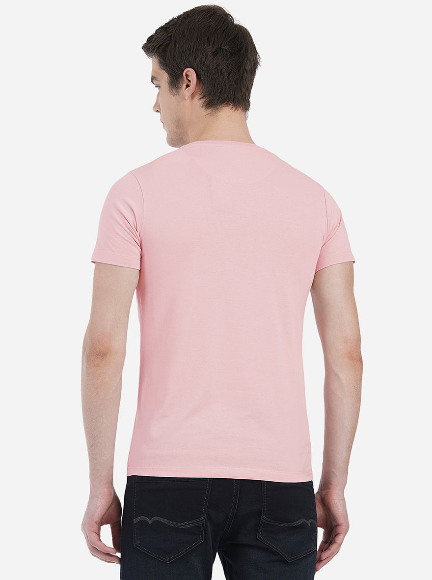 Light Pink Solid Slim Fit T-Shirt | pehervi