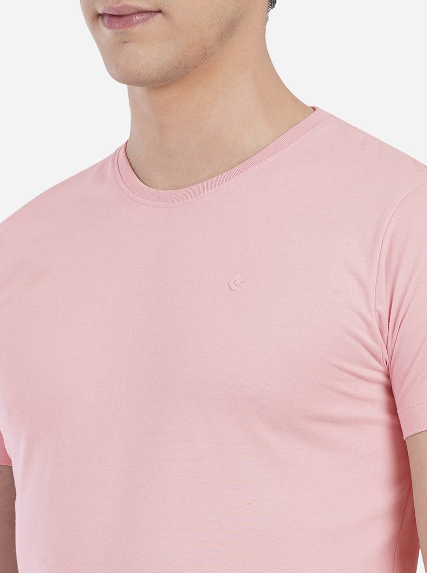 Light Pink Solid Slim Fit T-Shirt | pehervi