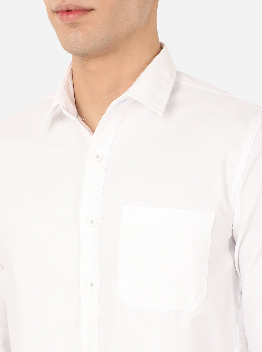 Bright White Solid Slim Fit Semi Casual Shirt | Pehervi