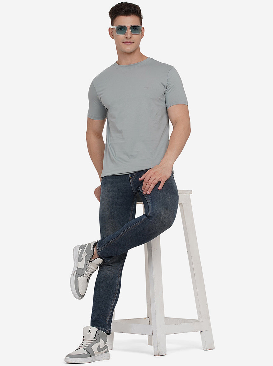 Iron Grey Solid Slim Fit T-Shirt | pehervi