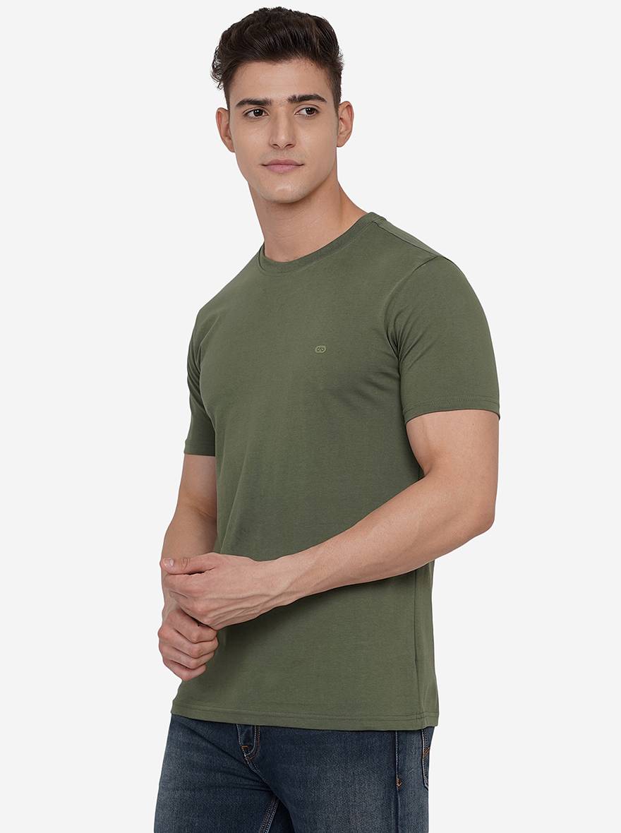 Olive Solid Slim Fit T-Shirt | pehervi