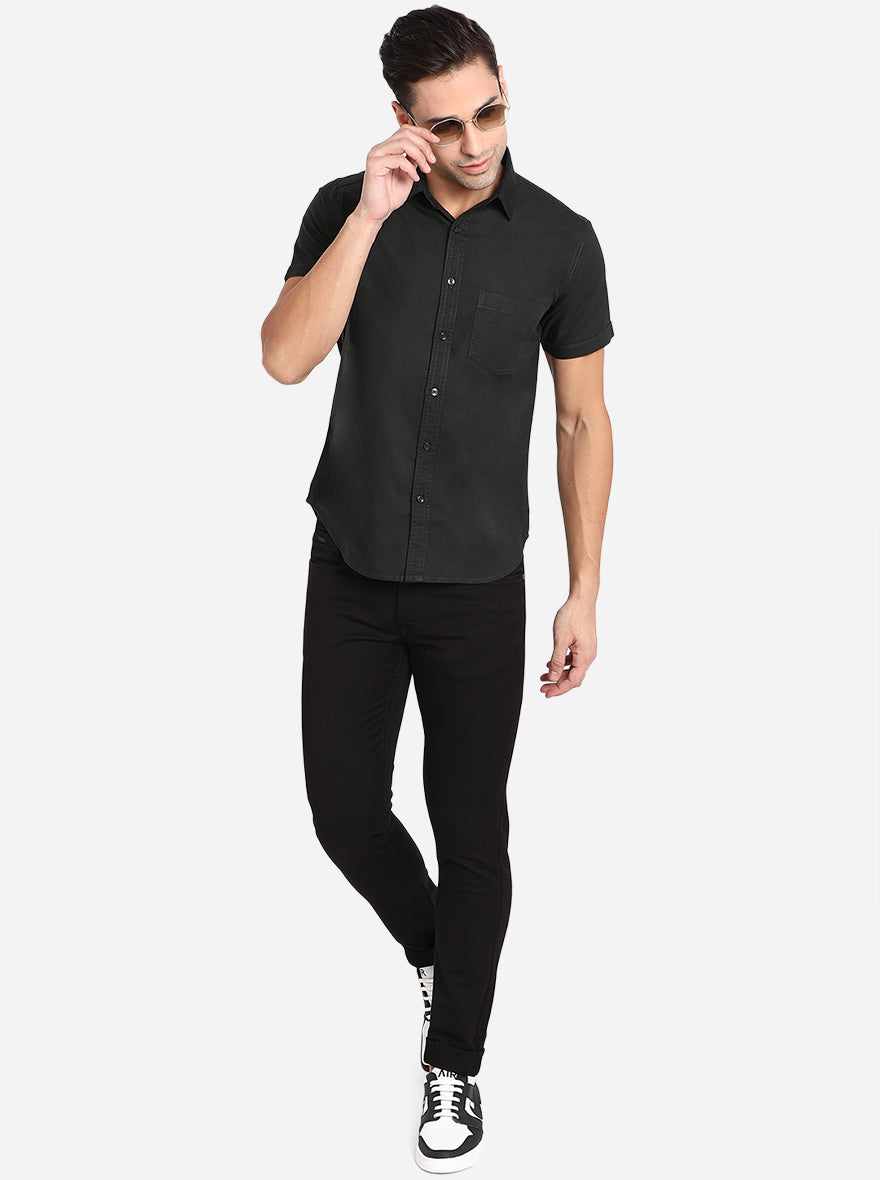 Dark Green Solid Slim Fit Semi Casual Shirt | Pehervi