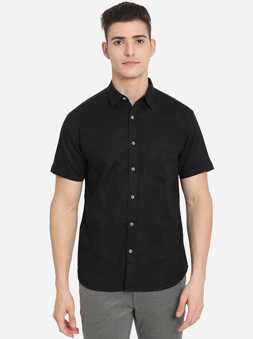 Jet Black Solid Slim Fit Semi Casual Shirt | Pehervi