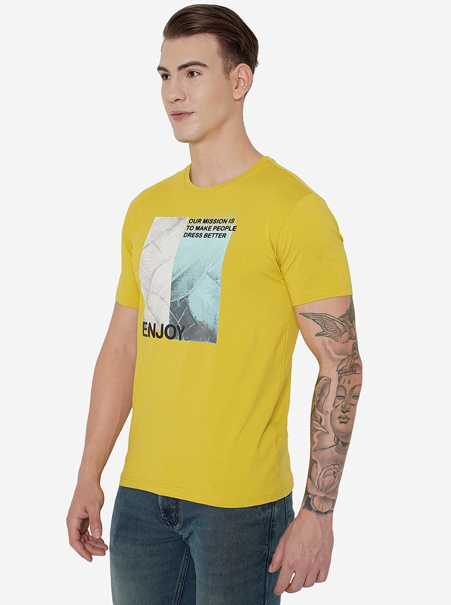 Yellow Printed Slim Fit T-Shirt | pehervi