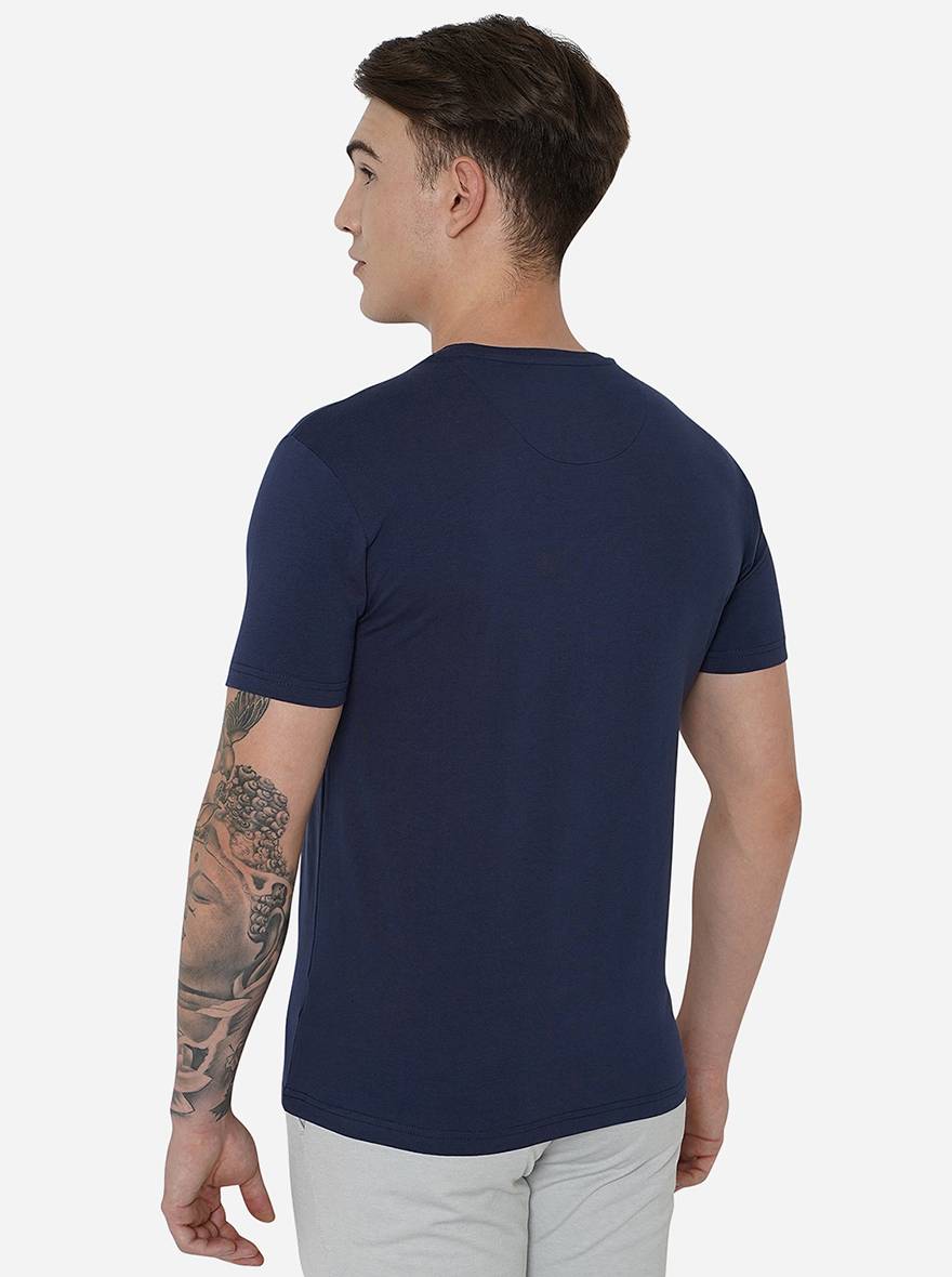 Navy Blue Printed Slim Fit T-Shirt | pehervi