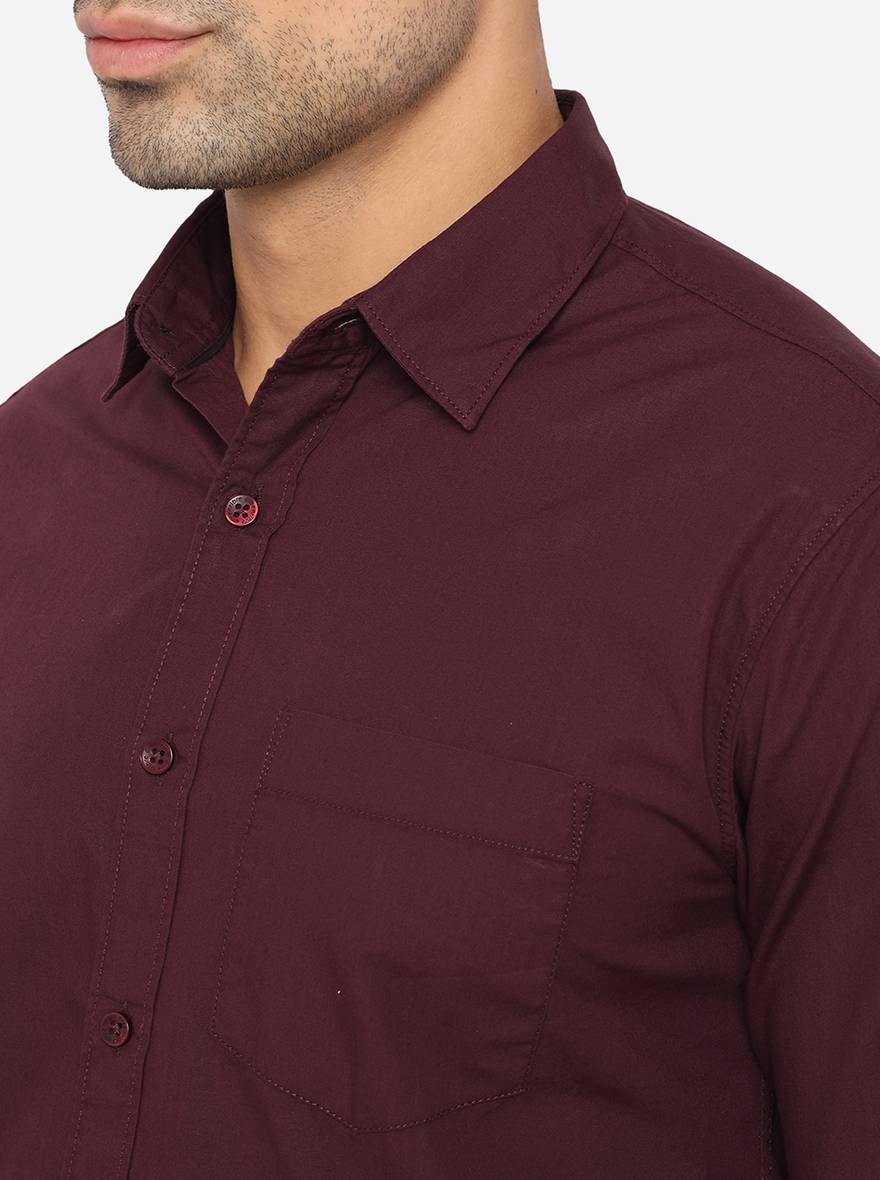Wine Solid Slim Fit Semi Casual Shirt | Pehervi