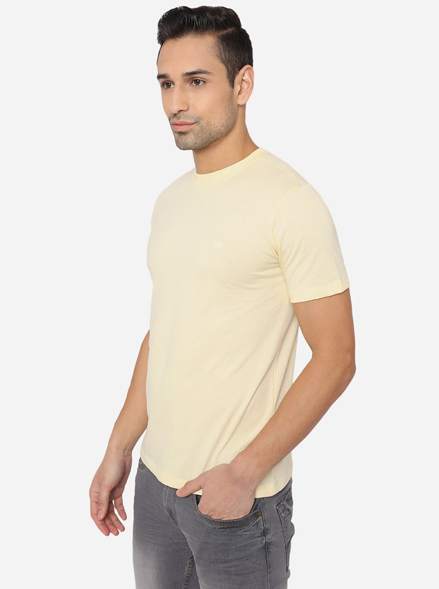 Cream Solid Slim Fit T-Shirt | pehervi