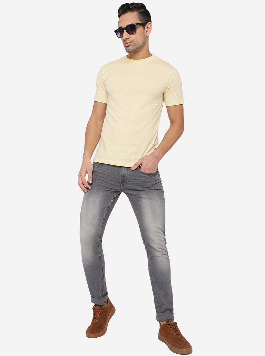Cream Solid Slim Fit T-Shirt | pehervi