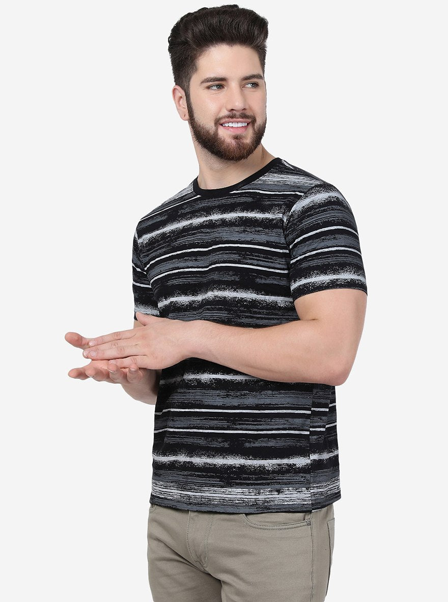 Black Printed Slim Fit T-Shirt | pehervi