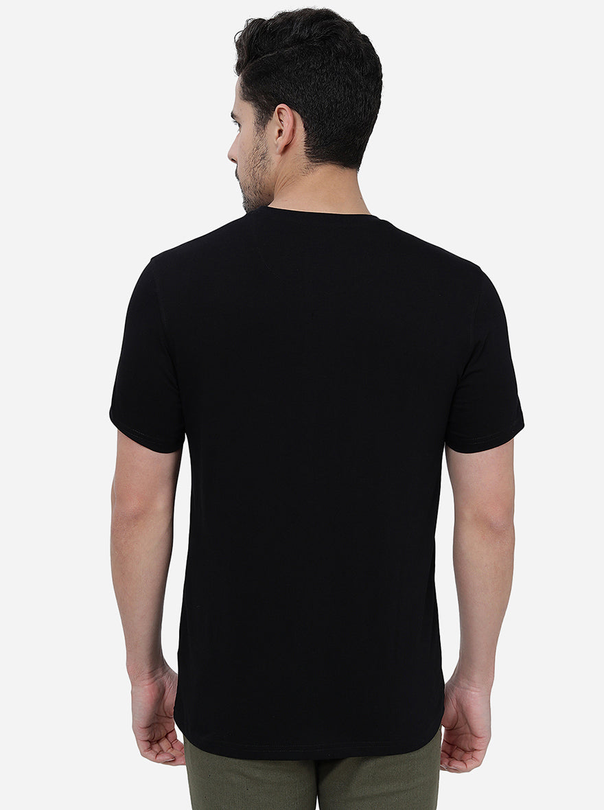 Black Printed Slim Fit T-Shirt | pehervi