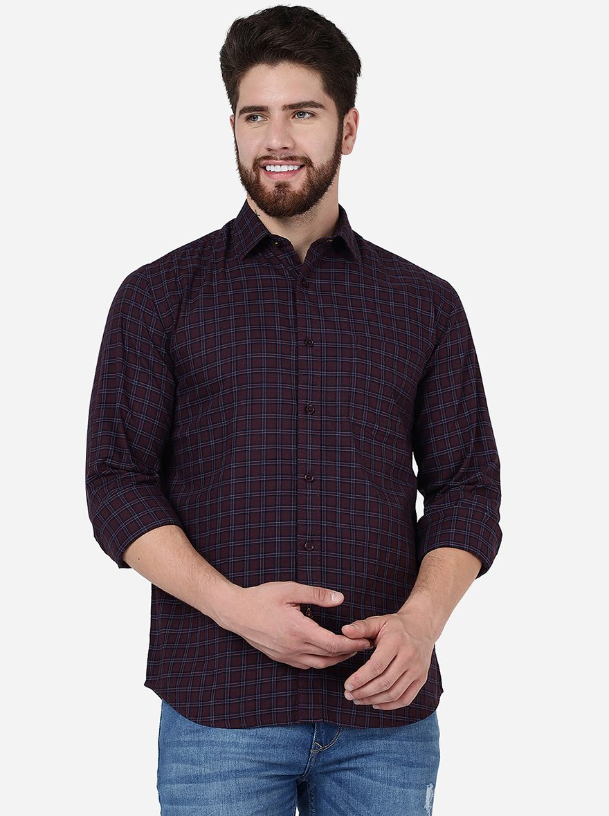 Maroon Checked Slim Fit Semi Casual Shirt | Pehervi