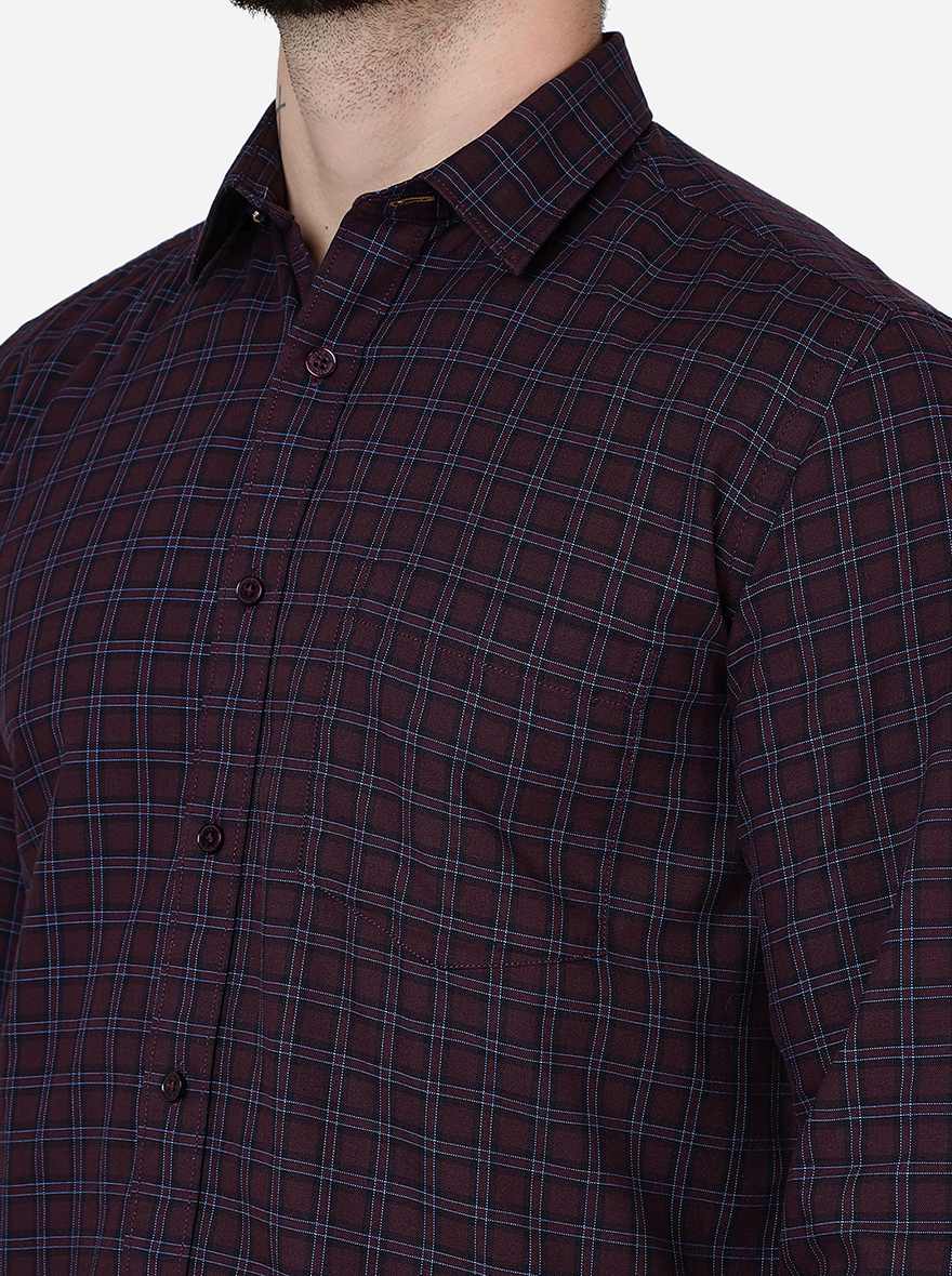 Maroon Checked Slim Fit Semi Casual Shirt | Pehervi