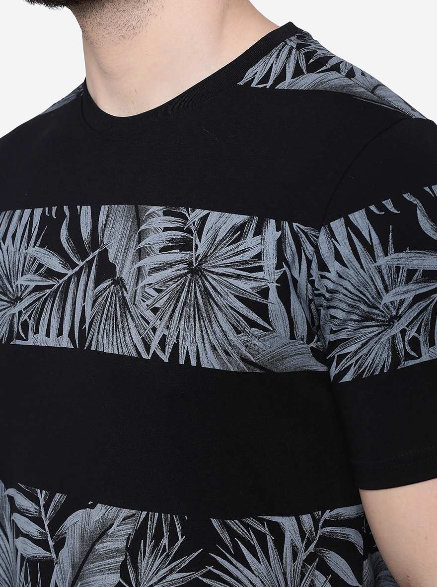 Black Printed Slim Fit T-Shirt | pehervi
