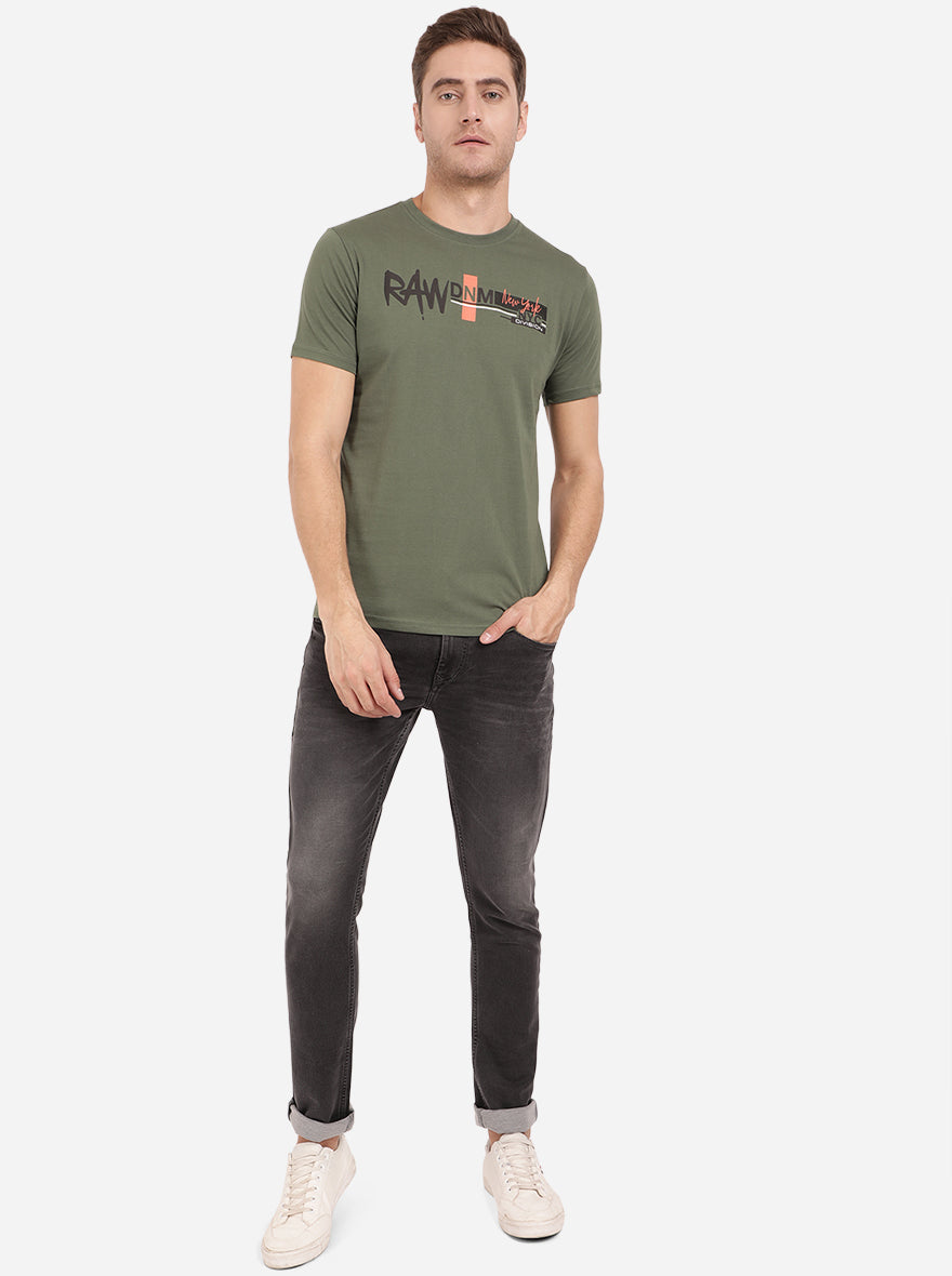 Olive Green Printed Slim Fit T-Shirt | pehervi