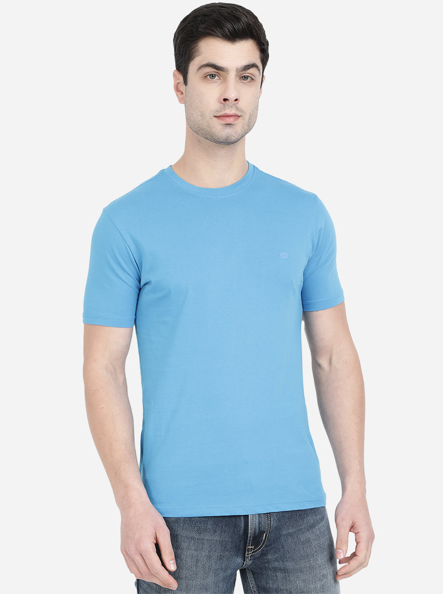 Light Blue Solid Slim Fit T-Shirt | pehervi