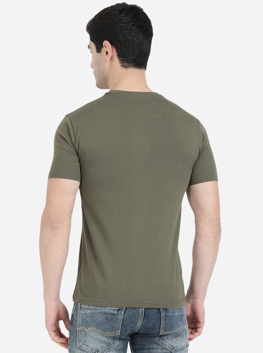 Olive Green Solid Slim Fit T-Shirt | pehervi