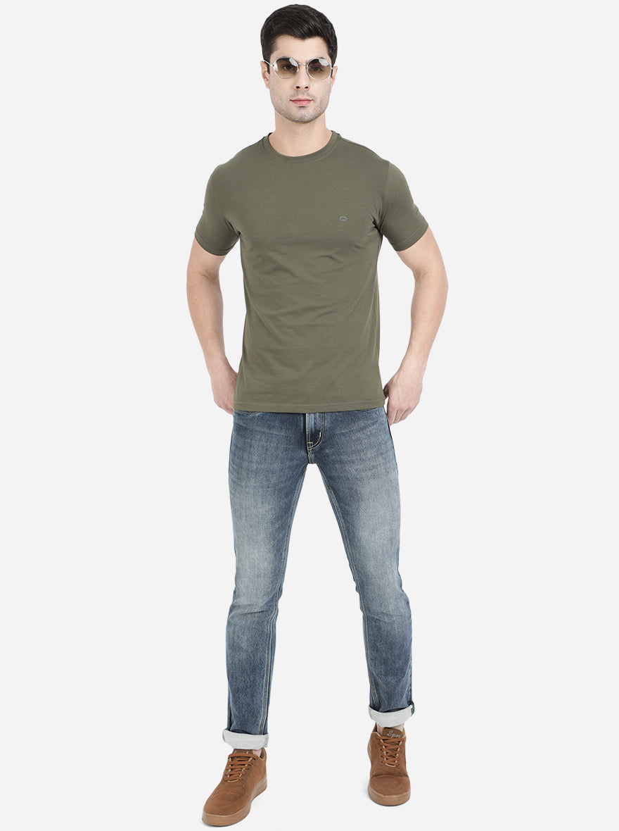 Olive Green Solid Slim Fit T-Shirt | pehervi
