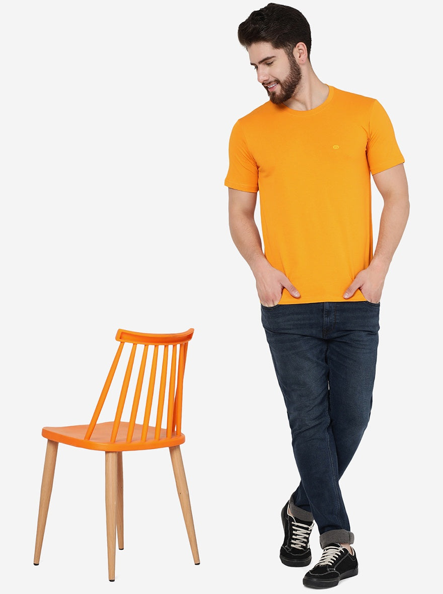 Orange Solid Slim Fit T-Shirt | pehervi